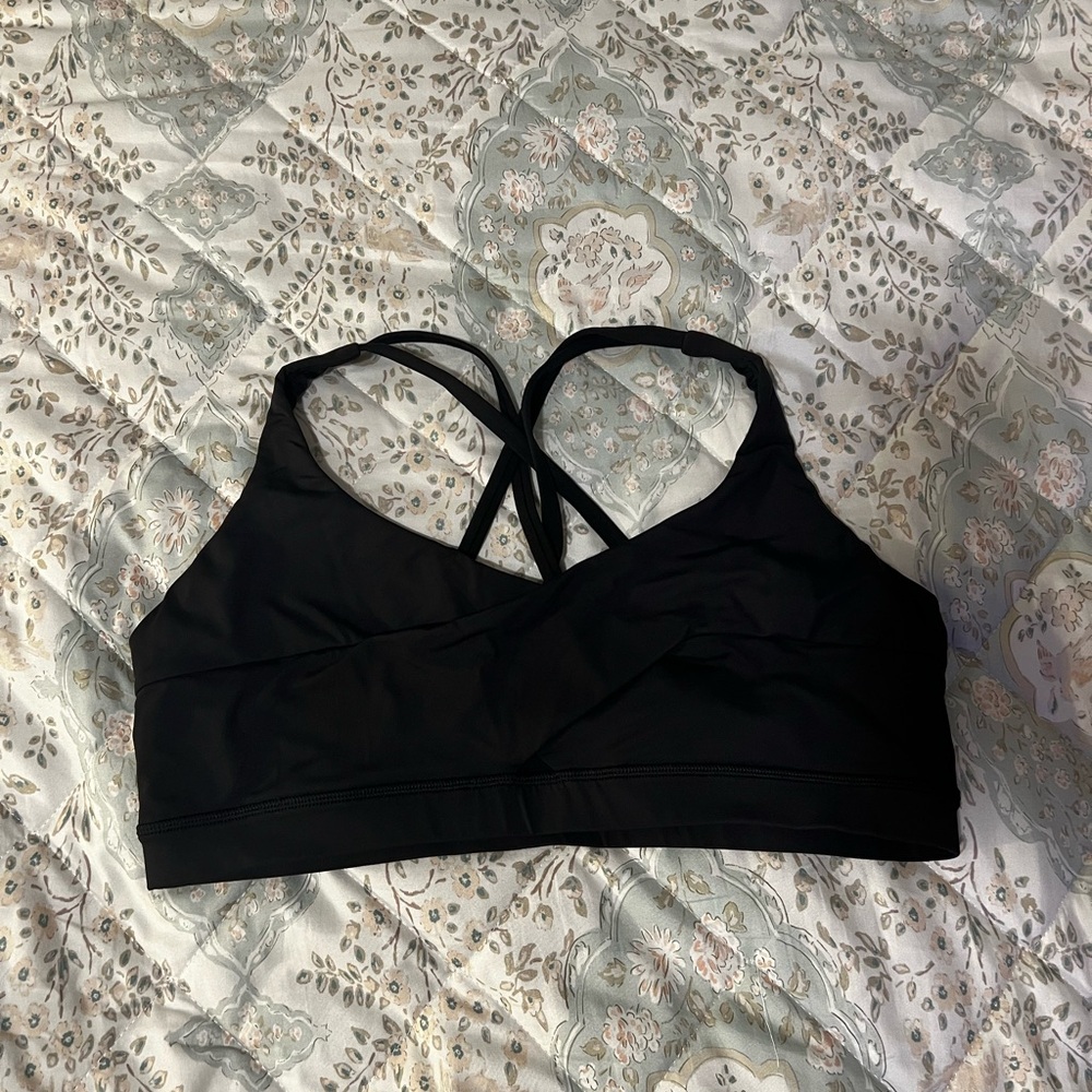 Lululemon Energy Bra Wrap *Light
Support, B/C Cup